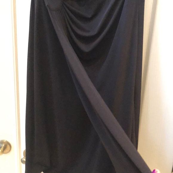 Dress - Picture 2 of 5